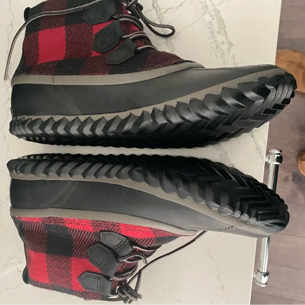 Sorel Out 'N About Boot - Picture 2 of 11